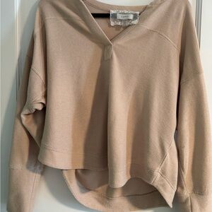 Cupio Women's Tan Crew Neck Sweater